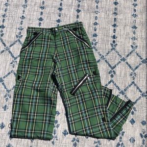 listing-status-banner